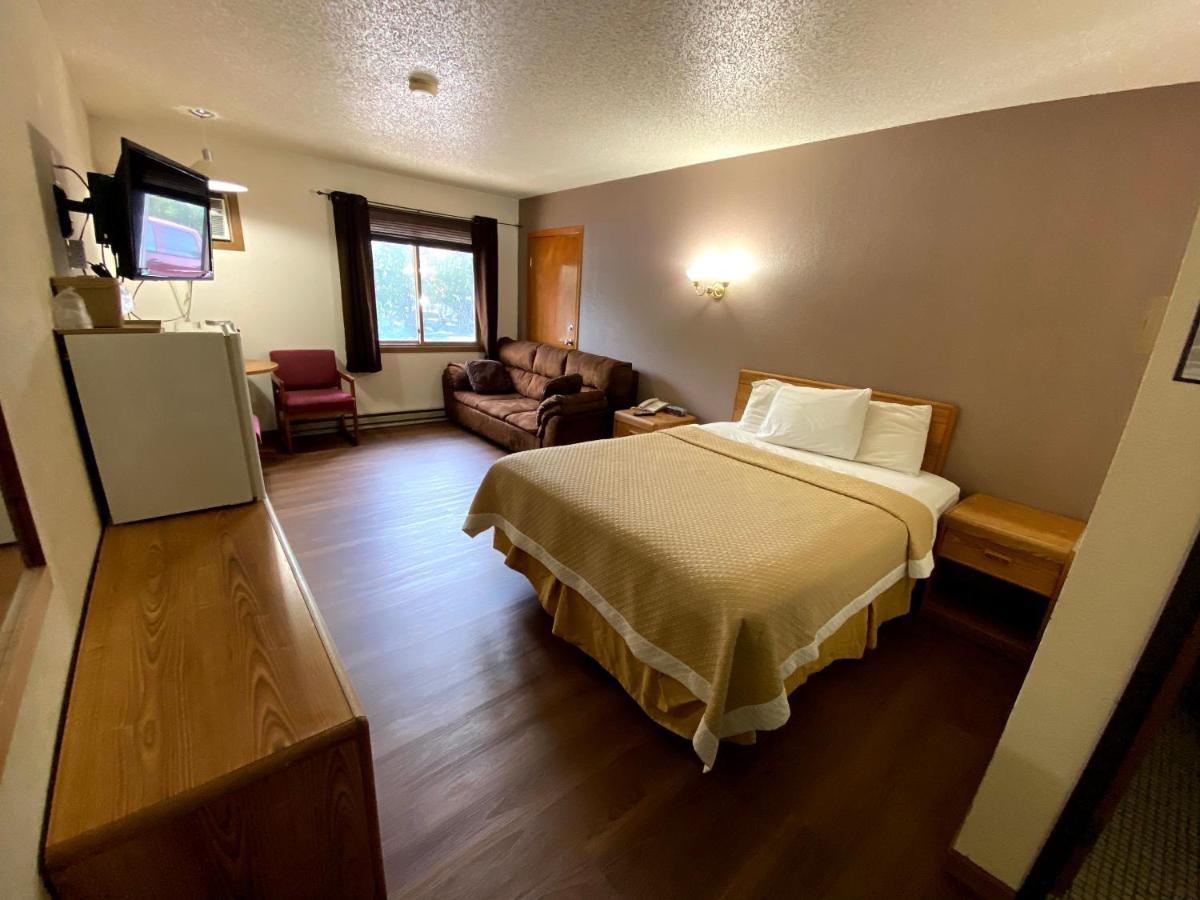 Woodland Inn & Suites Medford Extérieur photo