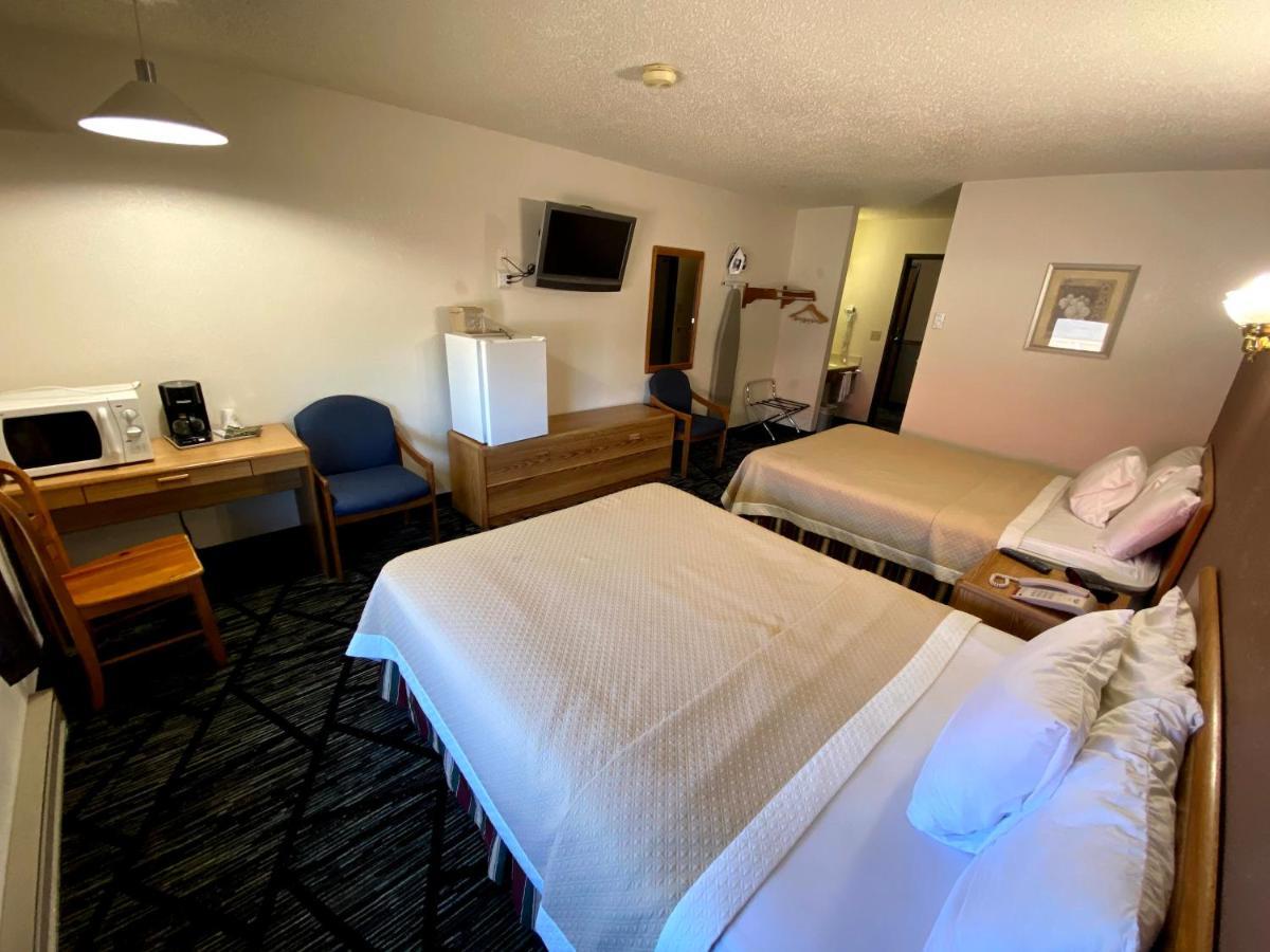 Woodland Inn & Suites Medford Extérieur photo