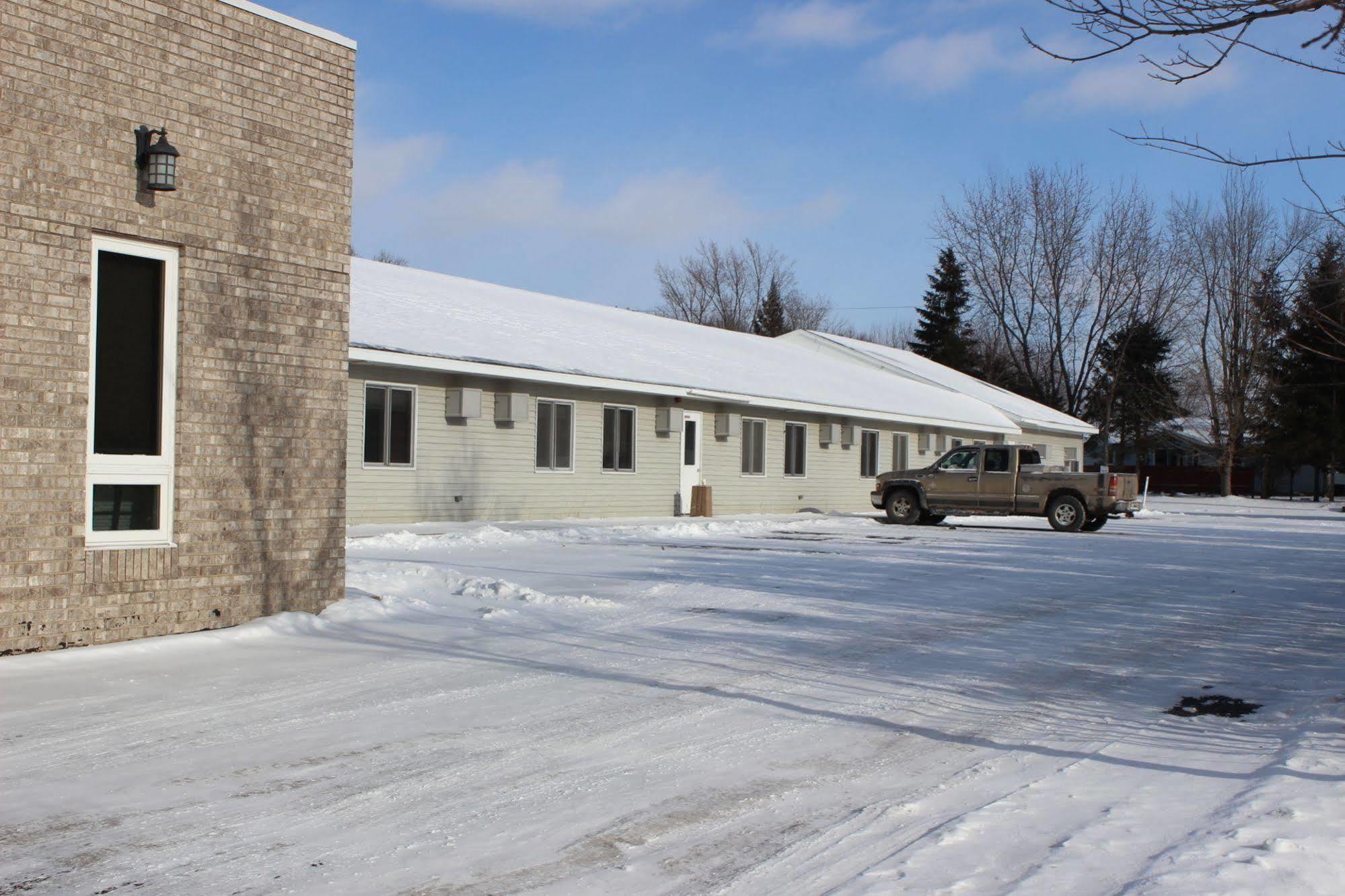 Woodland Inn & Suites Medford Extérieur photo